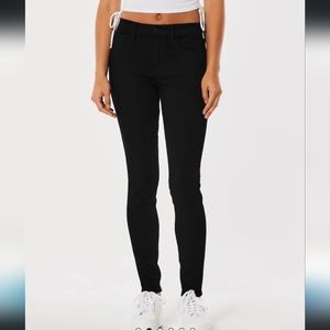Hollister W24 L30 midrise super skinny stretch black jeans used good condition